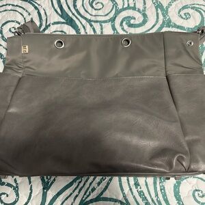 Beis diaper bag in Grey great condition. Used very little